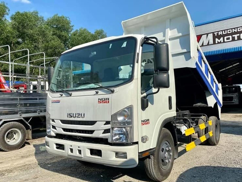 xe ben isuzu nqr 550